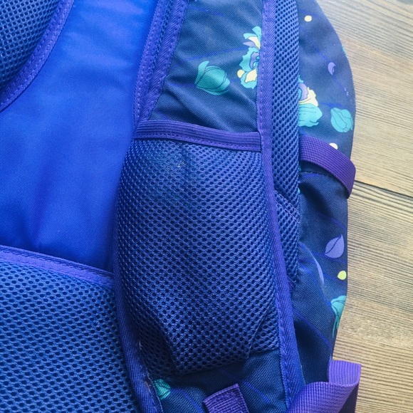 High Sierra Backpack - Picture 4 of 12